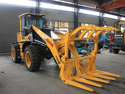 客戶(hù)定制抓木機(jī)